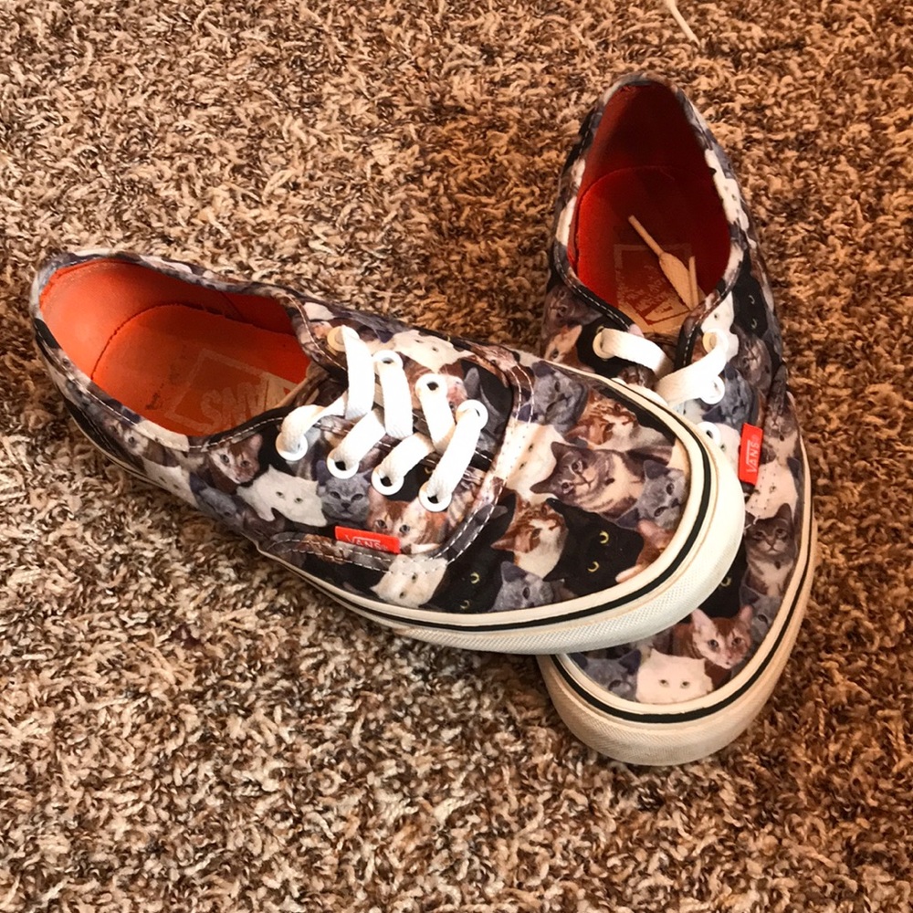 Cat vans